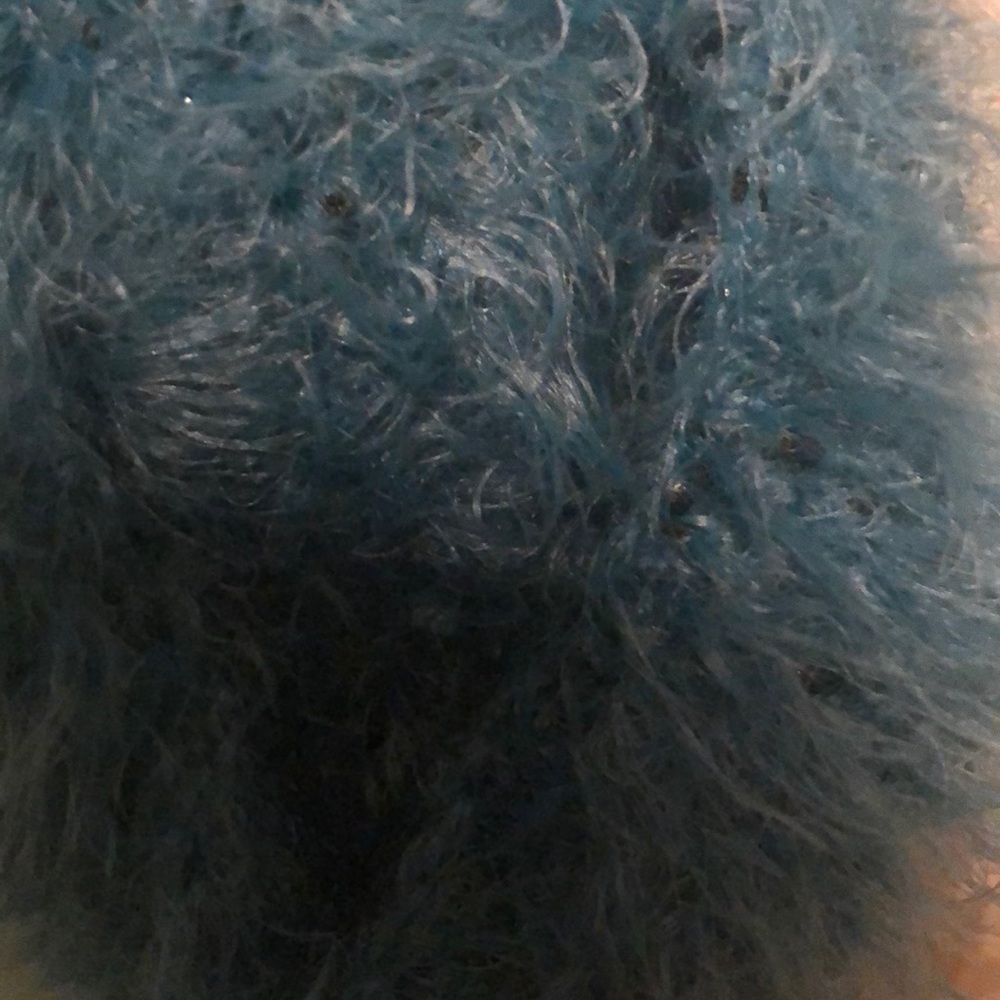 Knitted hat - Picture 3 of 3